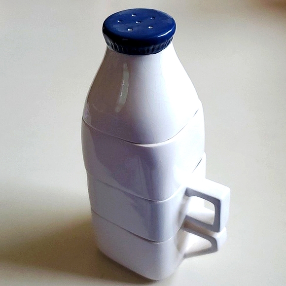 STACKING 2 CUPS, SUGAR SPRINKLER & CREAMER STACK TO MAKE A MILK BOTTLE - Picture 5 of 16